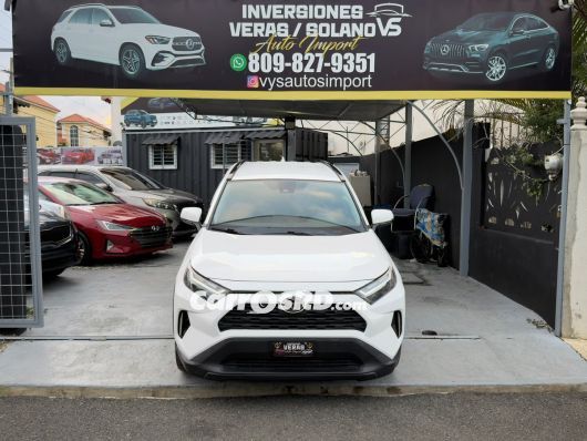 Toyota RAV4 Jeepeta en venta