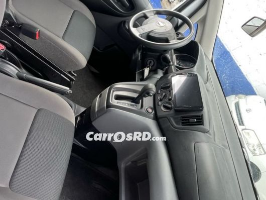 Nissan NV Minivan en venta