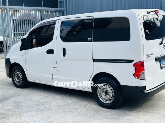 Nissan NV Minivan en venta