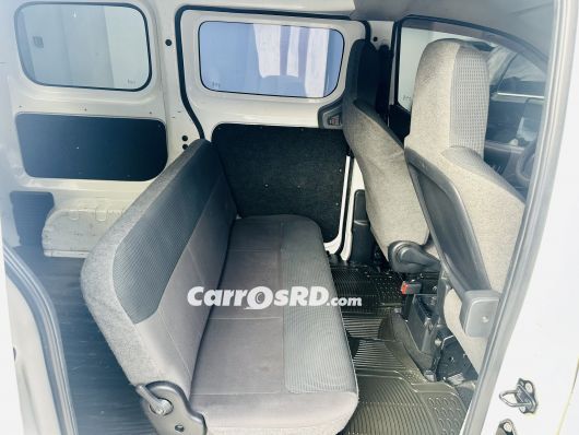 Nissan NV Minivan en venta