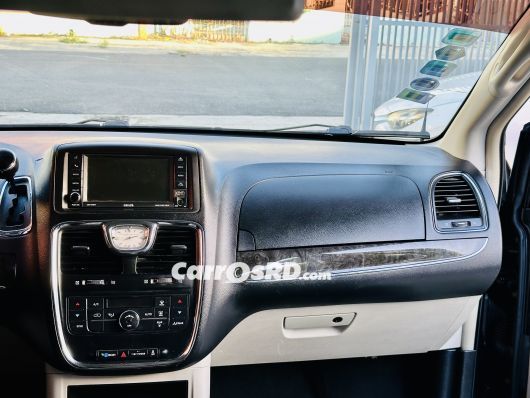 Chrysler Caravan Minivan en venta