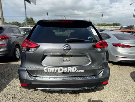 Nissan Rogue Jeepeta en venta