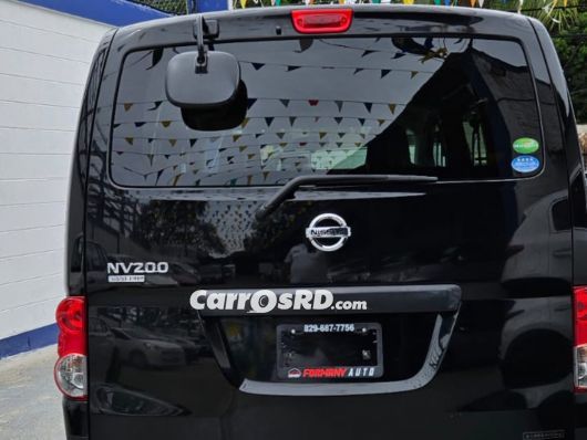Nissan NV Minivan en venta