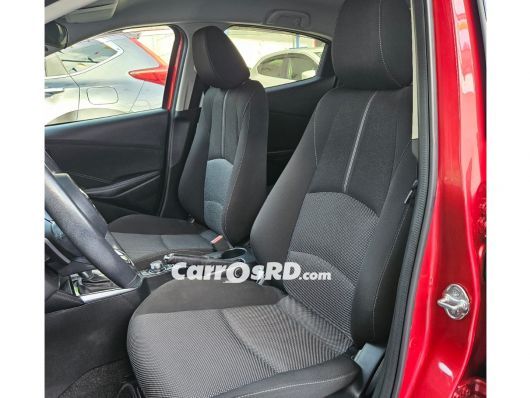 Mazda Demio Hatchback en venta