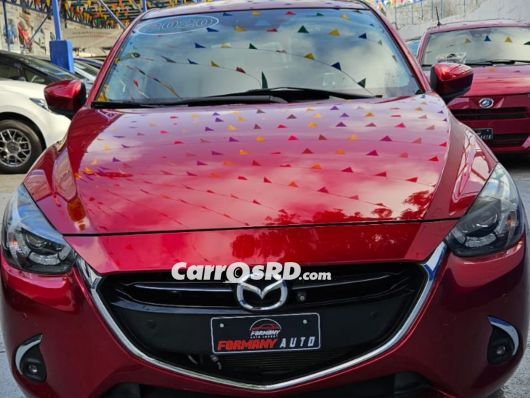 Mazda Demio Hatchback en venta