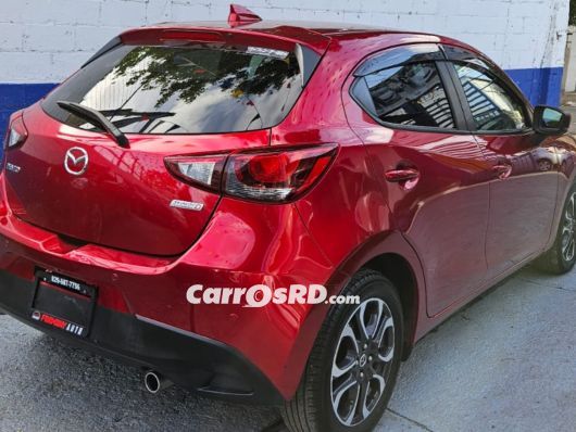 Mazda Demio Hatchback en venta