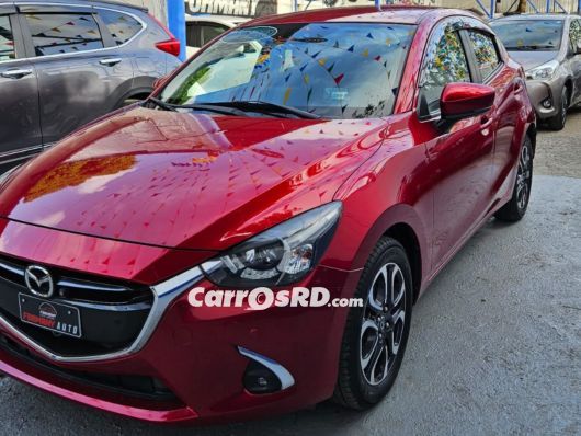 Mazda Demio Hatchback en venta