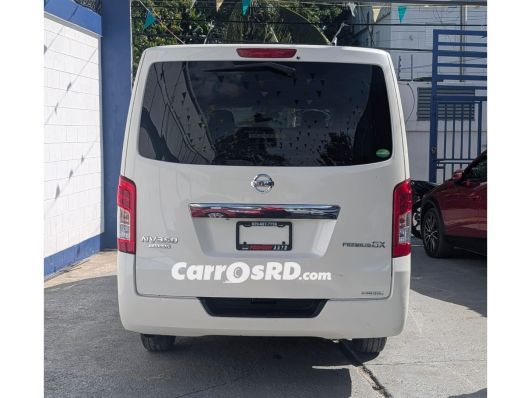 Nissan NV Autobus en venta