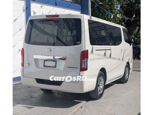 Nissan NV Autobus en venta