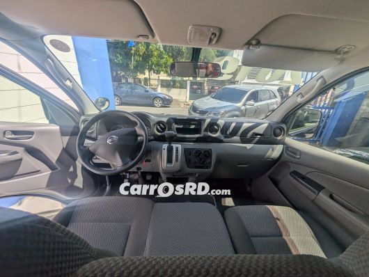 Nissan NV Autobus en venta