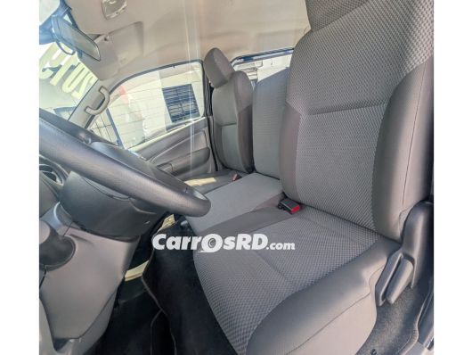 Nissan NV Autobus en venta