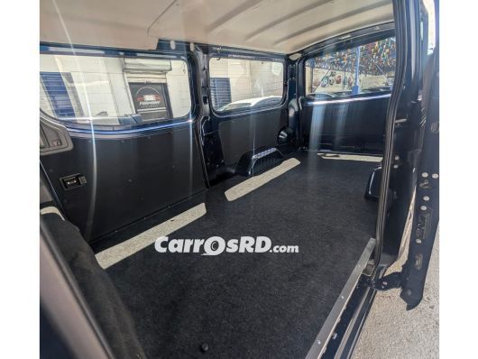 Nissan NV Autobus en venta