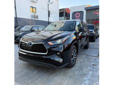 Toyota Highlander Hybrid XLE