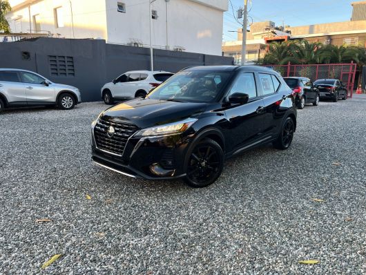 Nissan Kicks SR