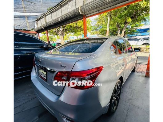 Nissan Sentra Carros en venta