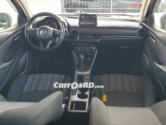 Mazda 2 Carros en venta