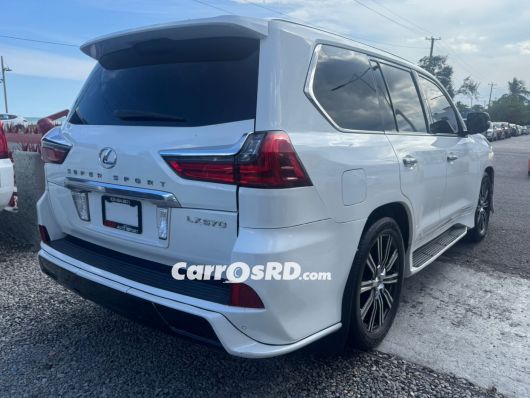 Lexus LX Jeepeta en venta