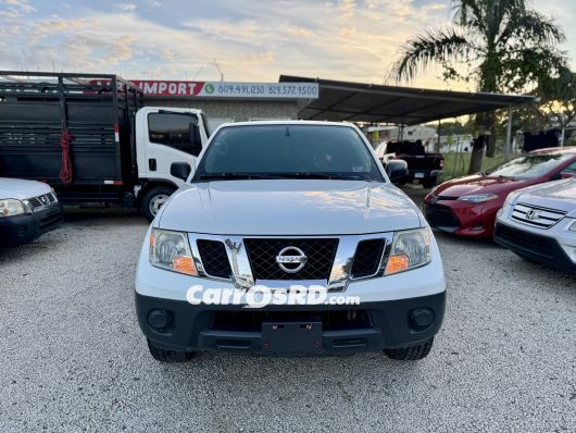 Nissan Frontier Camioneta en venta