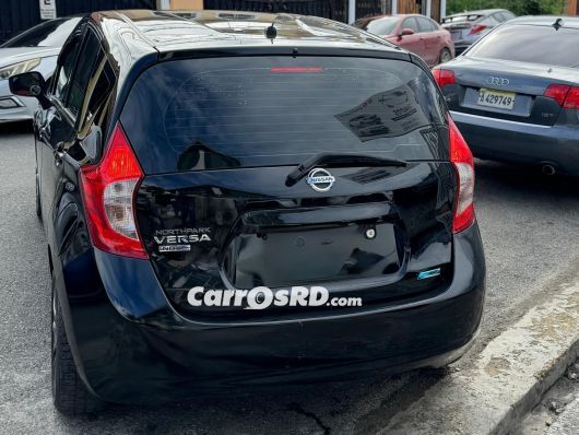 Nissan Versa Note Hatchback en venta