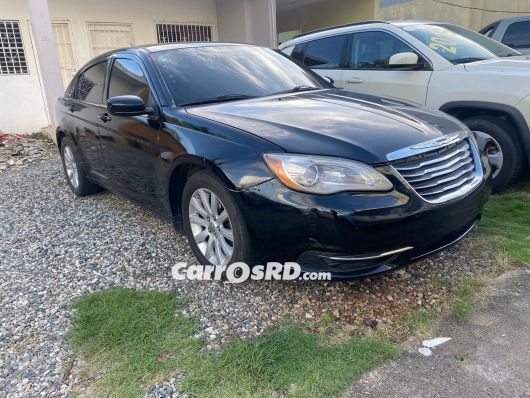 Chrysler 200 Carros en venta