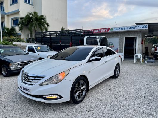 Hyundai Sonata Y-20 en venta
