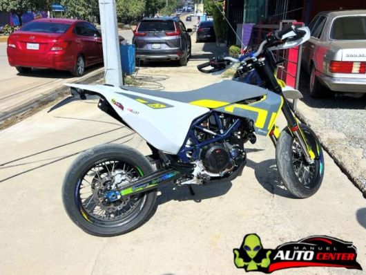 Husqvarna 701 Basico en venta