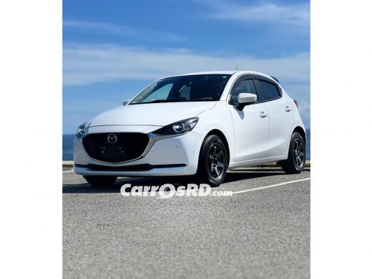 Mazda 2 Carros en venta