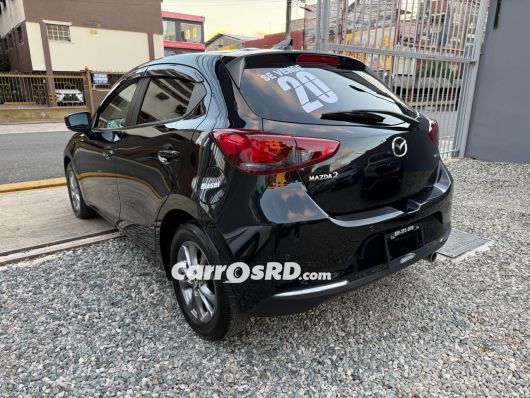 Mazda 2 Carros en venta