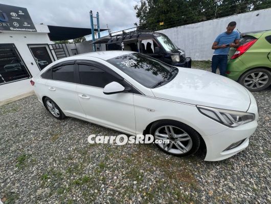 Hyundai Sonata Carros en venta