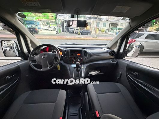 Nissan NV Minivan en venta