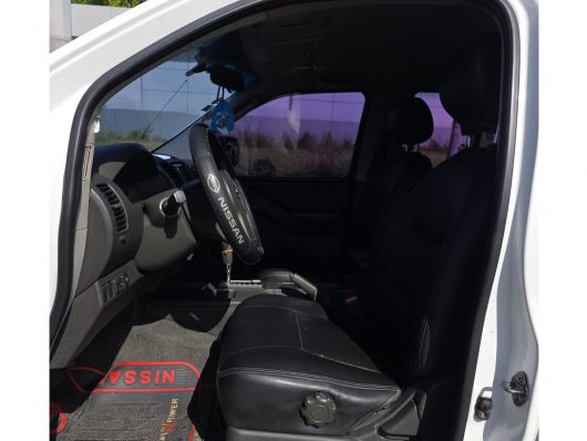 Nissan Navara LE