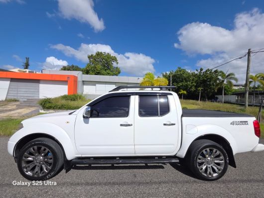 Nissan Navara LE