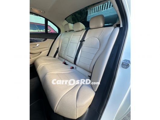 Mercedes-Benz Clase C Carros en venta