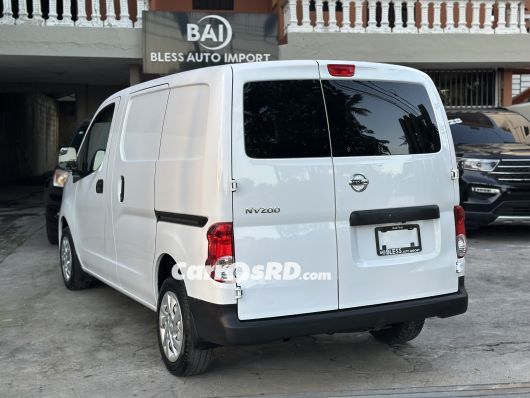 Nissan NV Furgoneta en venta