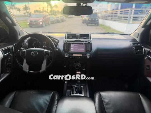 Toyota Land Cruiser Jeepeta en venta