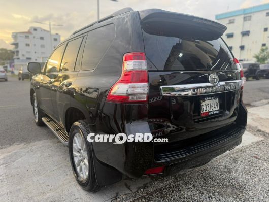 Toyota Land Cruiser Jeepeta en venta