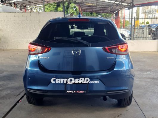 Mazda 2 Carros en venta
