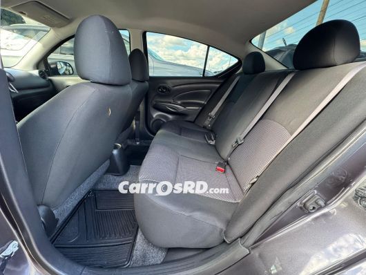 Nissan Versa Carros en venta