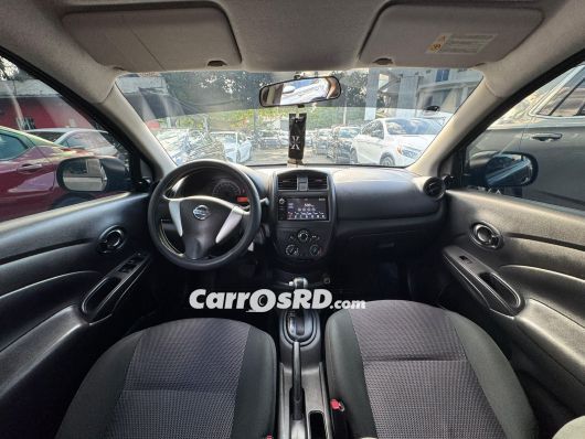 Nissan Versa Carros en venta