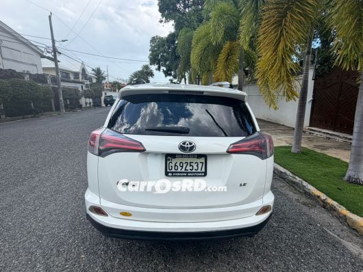Toyota RAV4 Jeepeta en venta