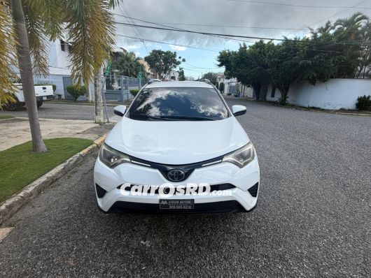 Toyota RAV4 Jeepeta en venta