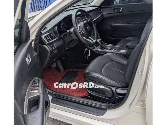 Kia K5 Carros en venta