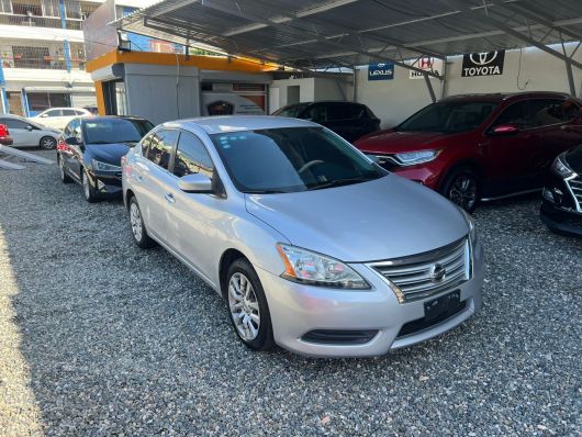 Nissan Sentra SV en venta