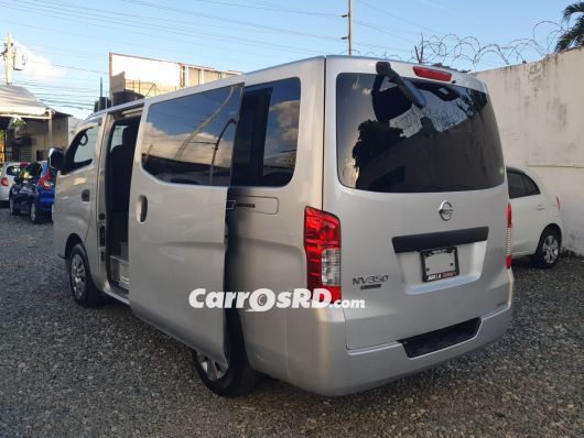 Nissan Caravan Furgoneta en venta