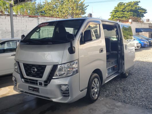 Nissan Caravan Básico en venta