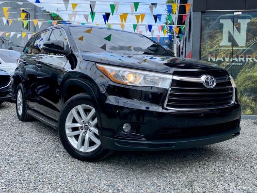 Toyota Highlander LE en venta