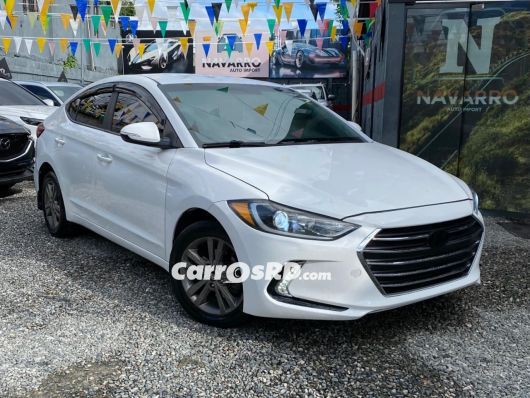 Hyundai Elantra Carros en venta