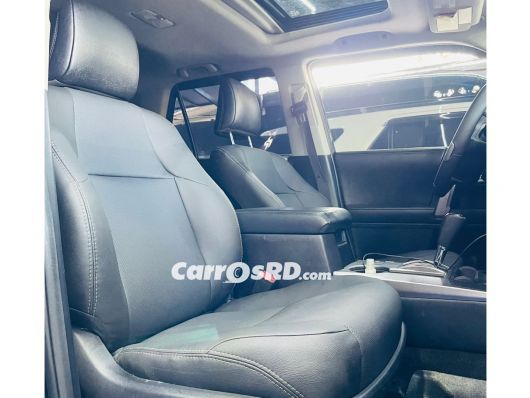 Toyota 4Runner Jeepeta en venta