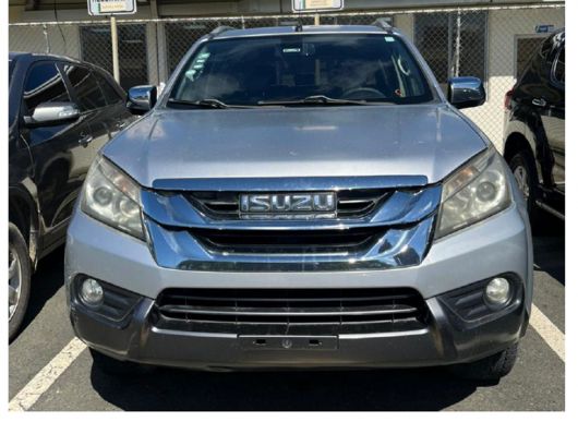 Isuzu MU-X Jeep en venta