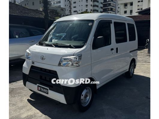 Toyota Pixis Minivan en venta